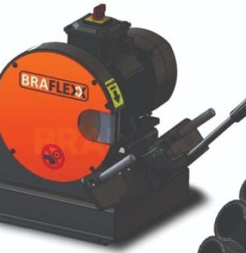 MAQUINA DE CORTE P/MANGUERAS HIDR.380V